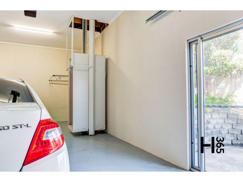 23 McCall Terrace, Stony Rise TAS 7310