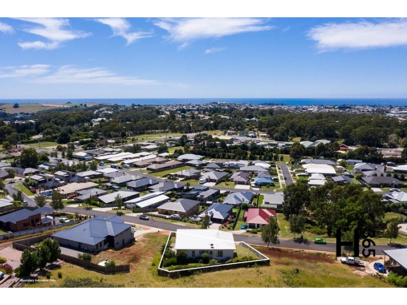 23 McCall Terrace, Stony Rise TAS 7310