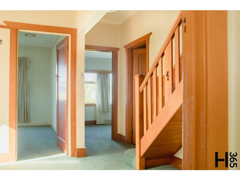 12 Hillcrest Road, Devonport TAS 7310