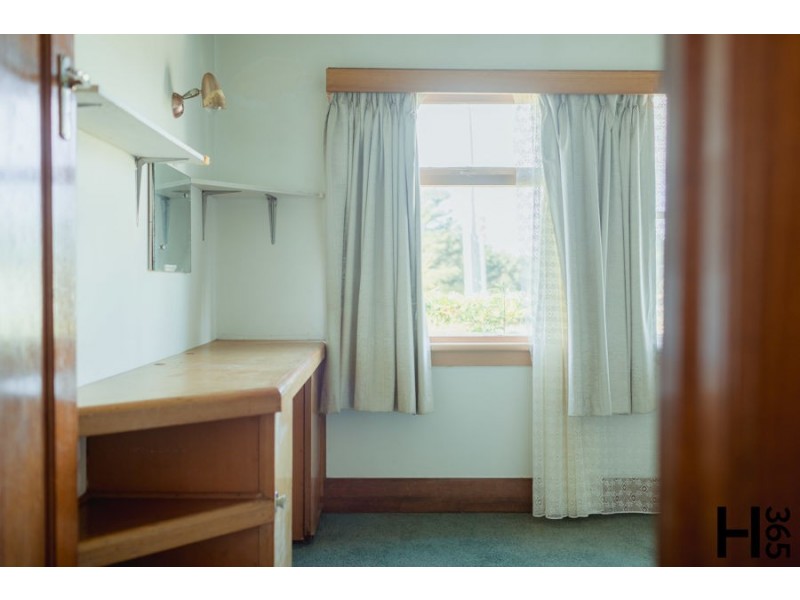 12 Hillcrest Road, Devonport TAS 7310