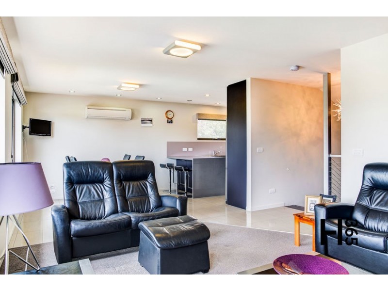 14/17 Victoria Parade, Devonport TAS 7310