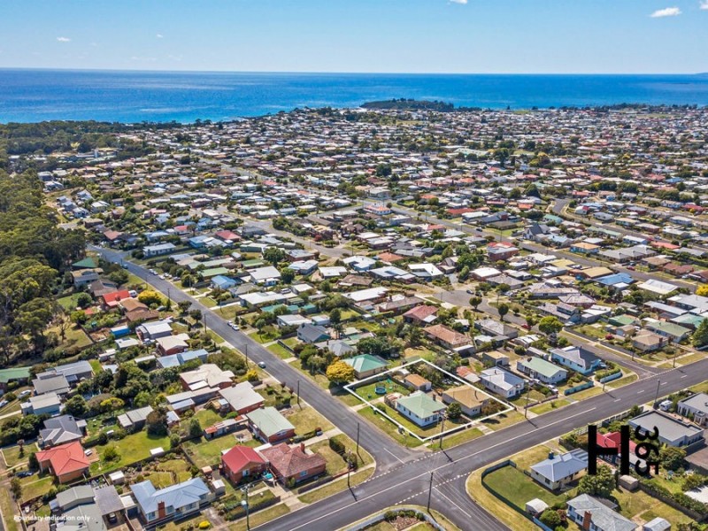 246-248 Steele Street, Devonport TAS 7310