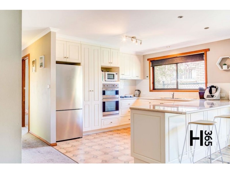 3 Berkeley Court, Miandetta TAS 7310