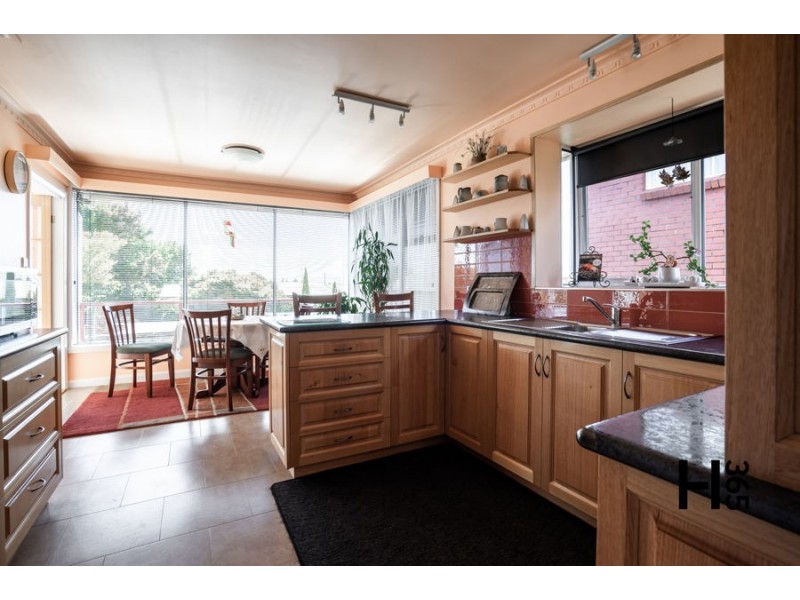 170 Steele Street, Devonport TAS 7310