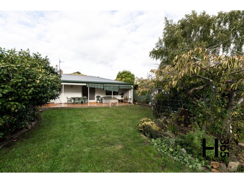 8 Churchill Avenue, Devonport TAS 7310