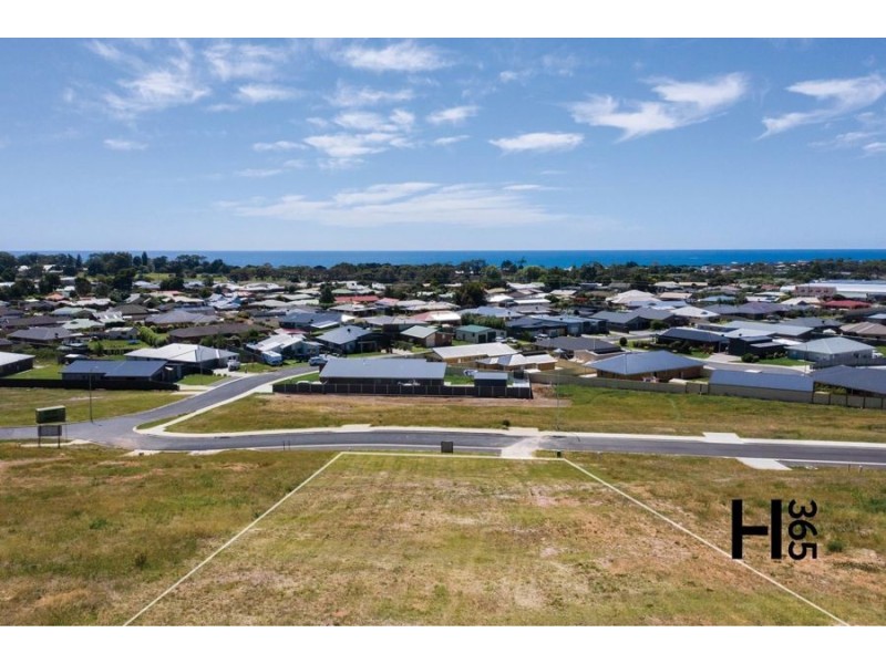 6 Lillian Court, Turners Beach TAS 7315