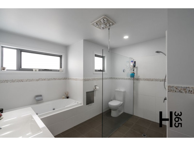 18 Richard Place, Ulverstone TAS 7315