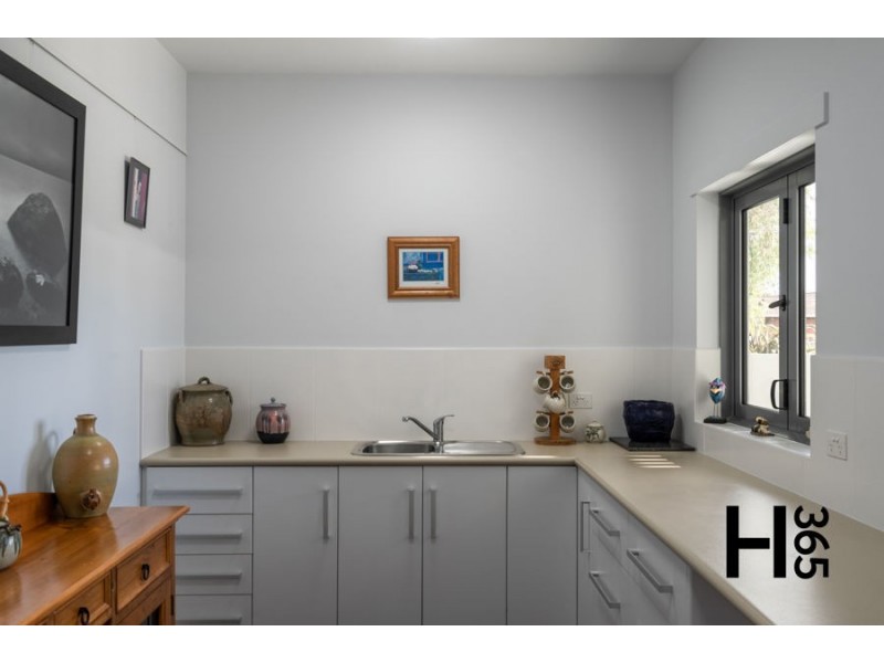 18 Richard Place, Ulverstone TAS 7315