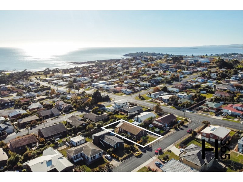 19 Brinckman Court, Devonport TAS 7310