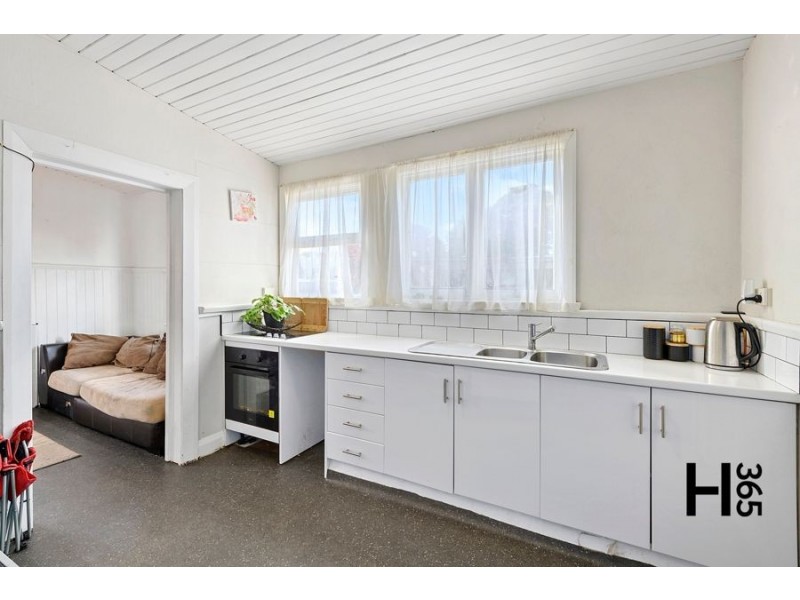 69 Hiller Street, Devonport TAS 7310