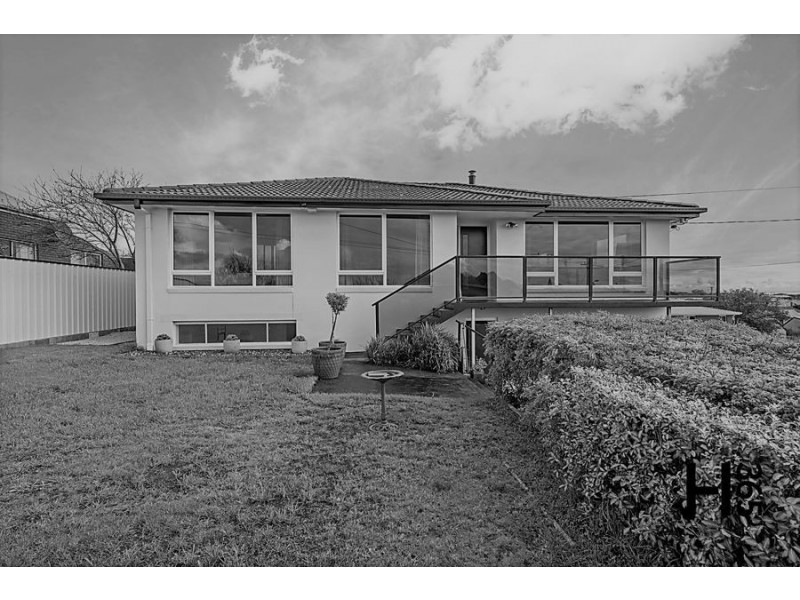 121 Gunn Street, Devonport TAS 7310