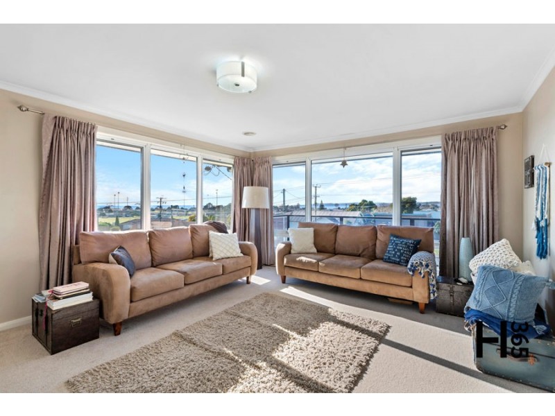 121 Gunn Street, Devonport TAS 7310