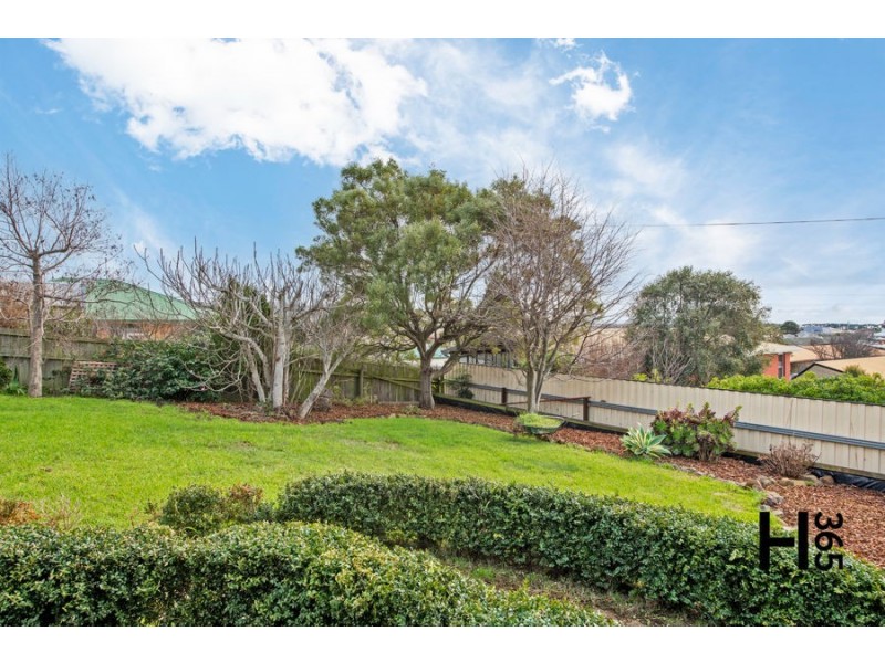 121 Gunn Street, Devonport TAS 7310