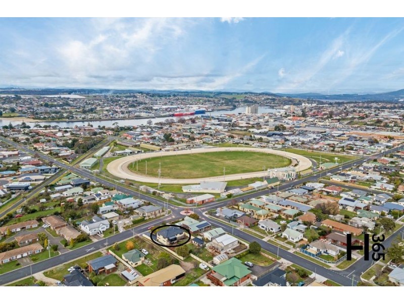 121 Gunn Street, Devonport TAS 7310