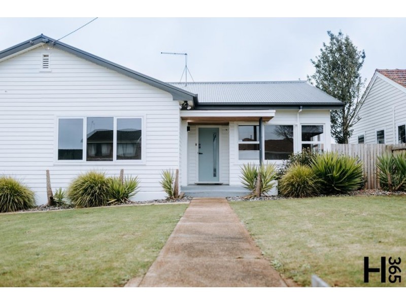 2 Cocker Place, Devonport TAS 7310