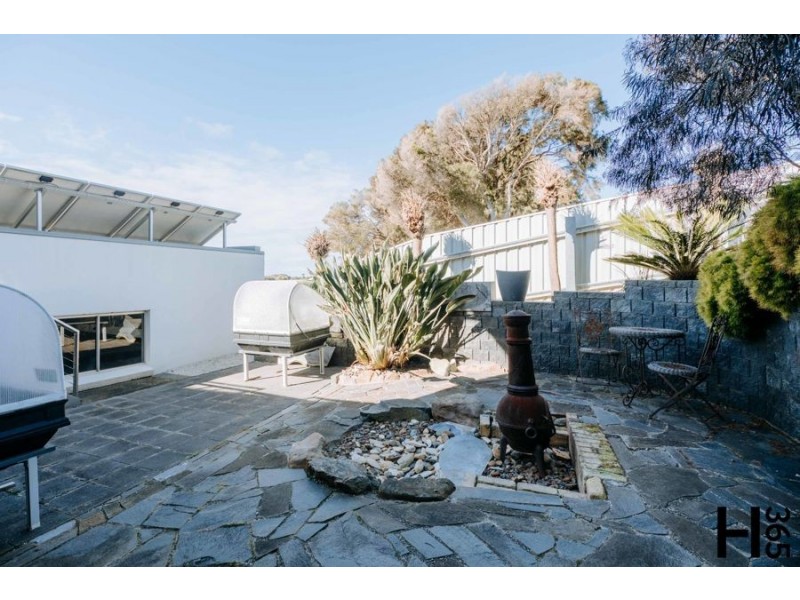 18 Richard Place, Ulverstone TAS 7315