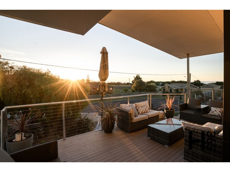 18 Richard Place, Ulverstone TAS 7315