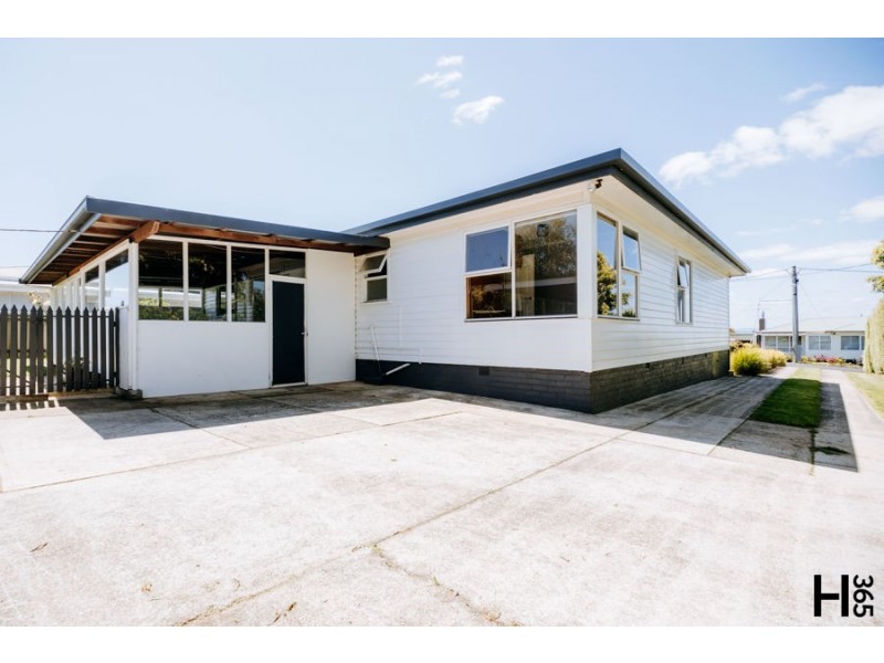 11 Highview Crescent, Devonport TAS 7310