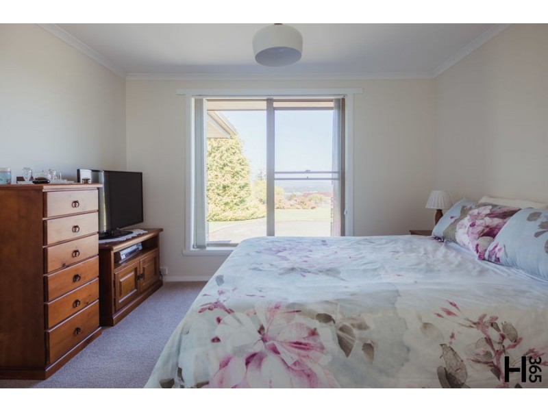 100 Wrenswood Drive, Quoiba TAS 7310