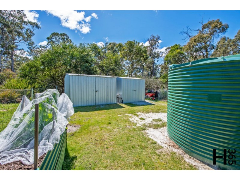 127 Charles Street, Squeaking Point TAS 7307