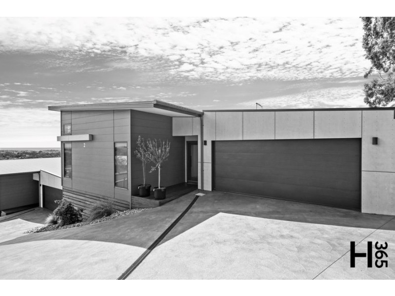 2/19 Leary Avenue, Stony Rise TAS 7310