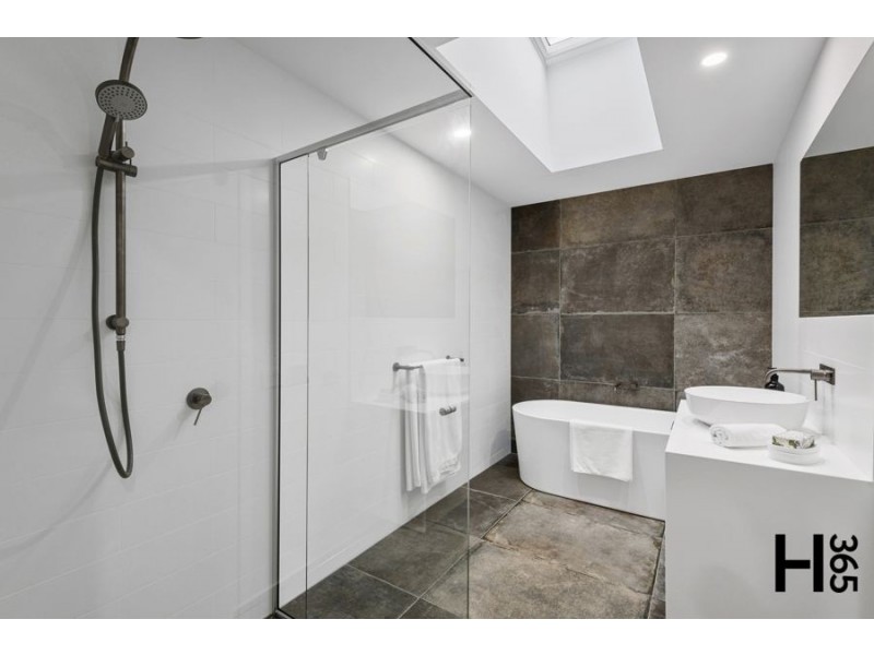2/19 Leary Avenue, Stony Rise TAS 7310