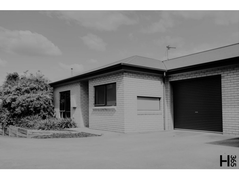 2/54 Percy Street, Devonport TAS 7310