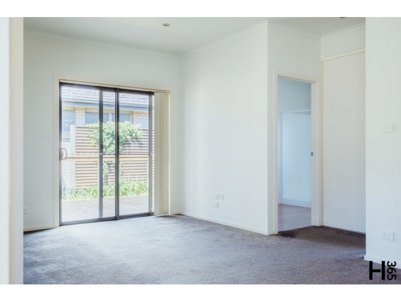 2/54 Percy Street, Devonport TAS 7310