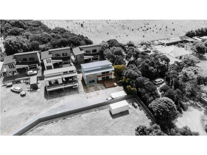 2/4 Chardonnay Drive, Hawley Beach TAS 7307