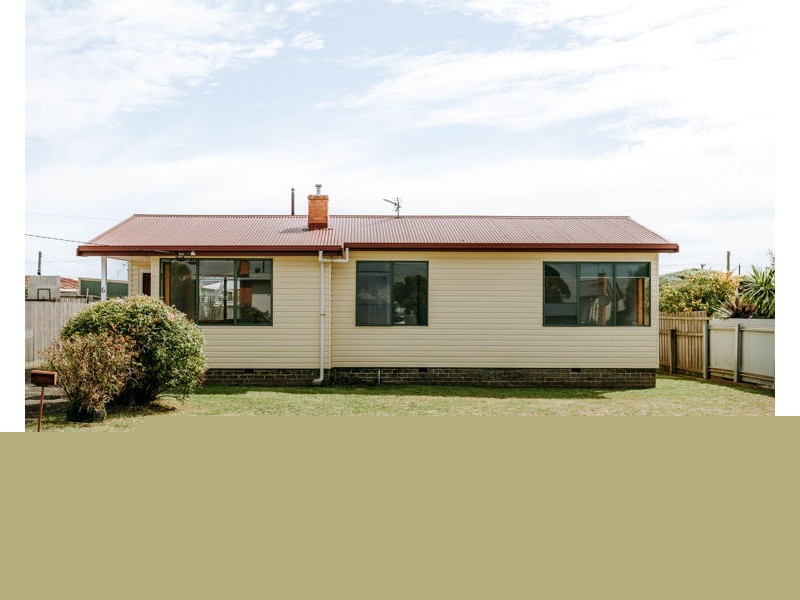 6 Caringa Place, Devonport TAS 7310