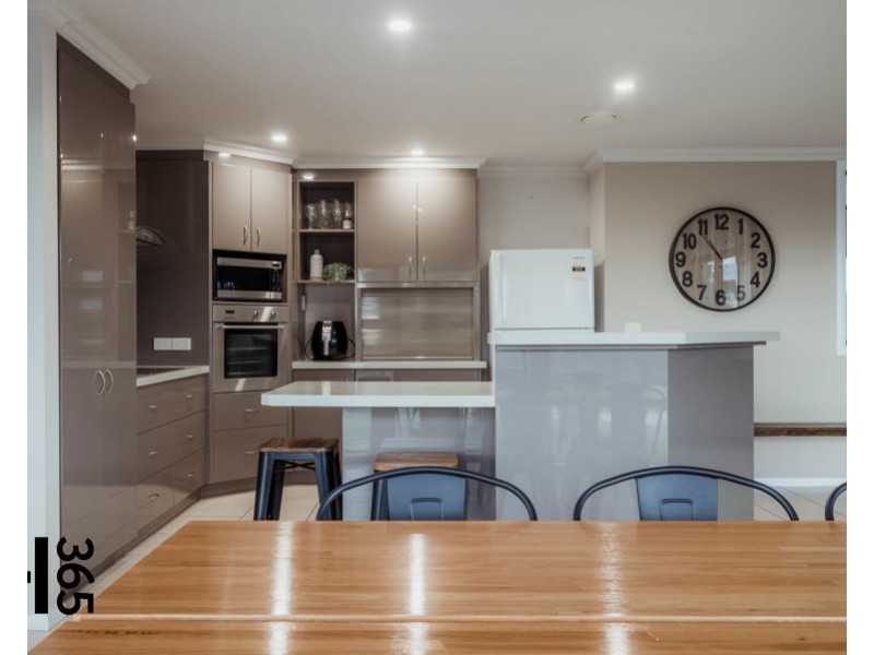 5 Westbury Place, Devonport TAS 7310