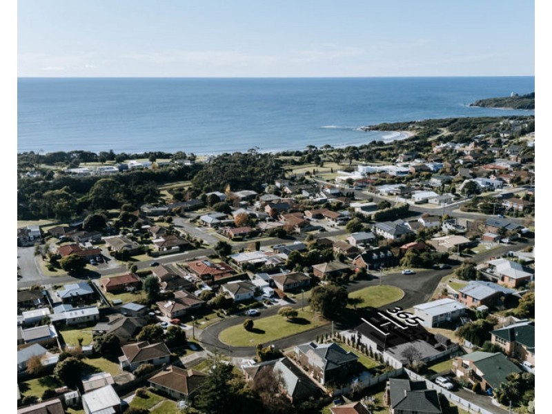 5 Westbury Place, Devonport TAS 7310