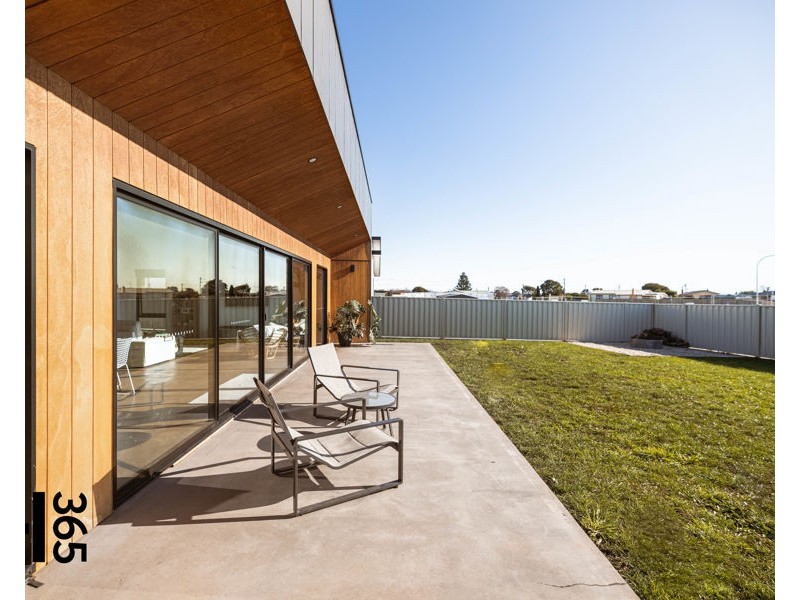 99 Brooke Street, East Devonport TAS 7310