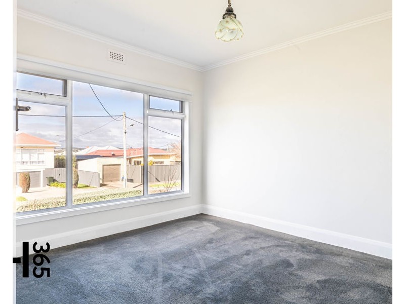 1 Murfet Crescent, Devonport TAS 7310