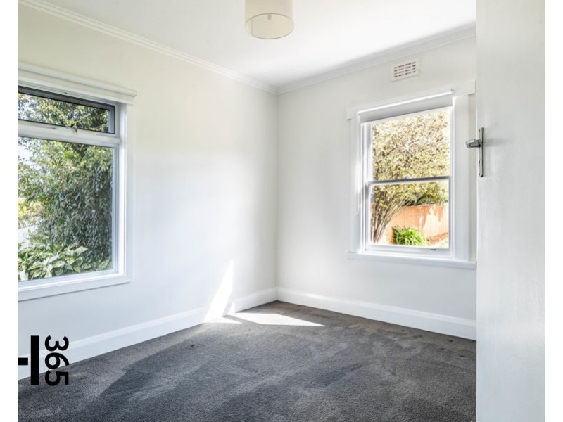 1 Murfet Crescent, Devonport TAS 7310