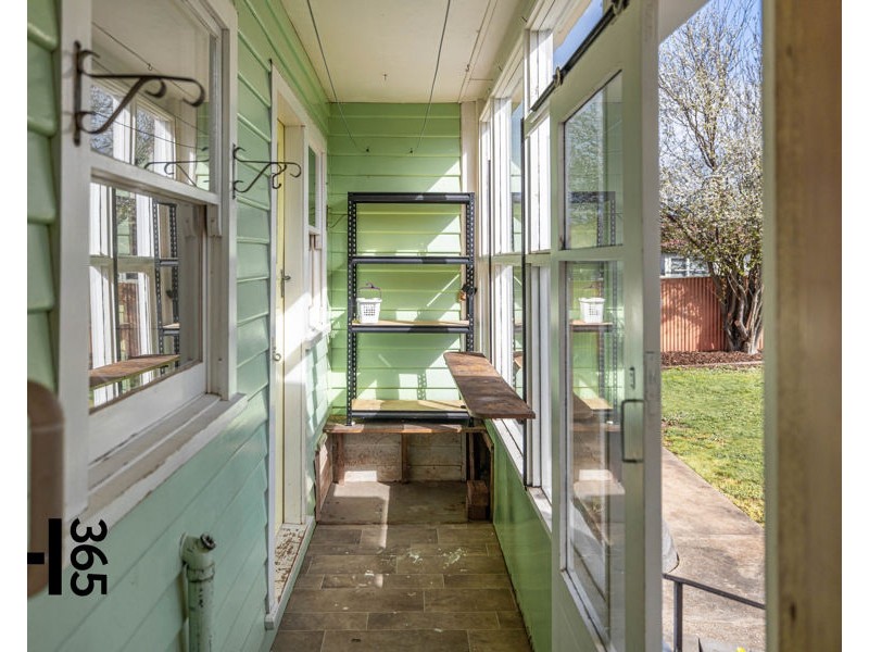 1 Murfet Crescent, Devonport TAS 7310