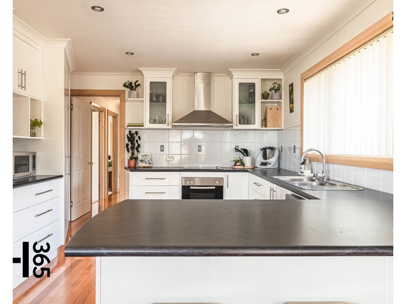 29 Earl Grove, Latrobe TAS 7307