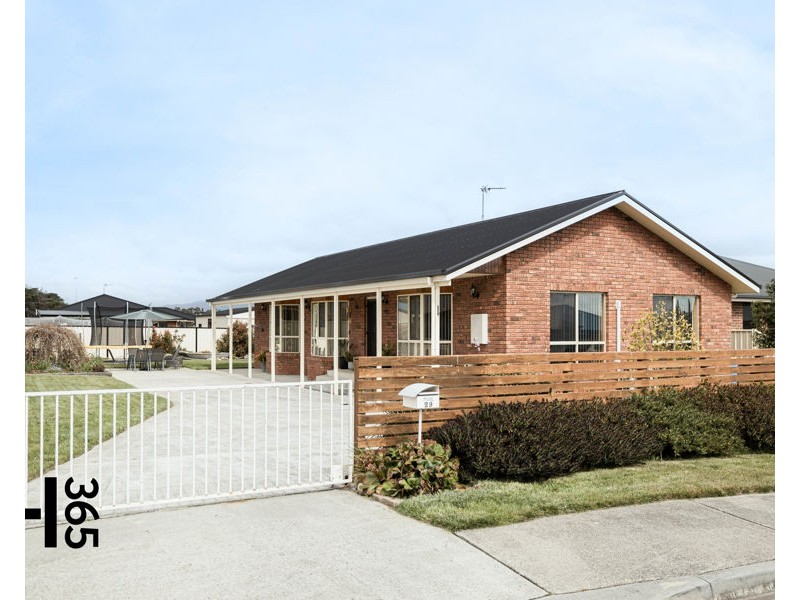 29 Earl Grove, Latrobe TAS 7307