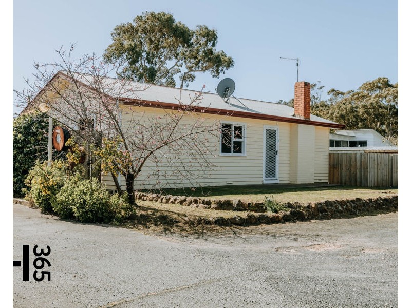 2/58 Susan Street, Turners Beach TAS 7315