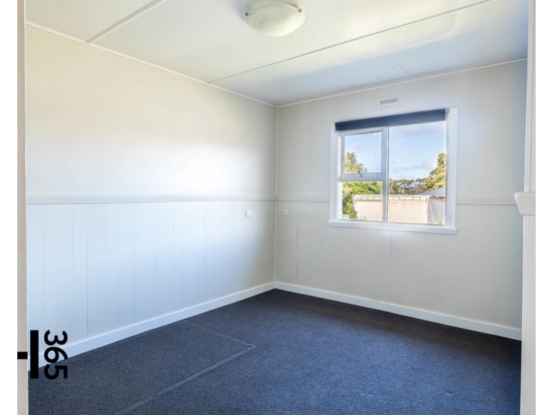 2/58 Susan Street, Turners Beach TAS 7315
