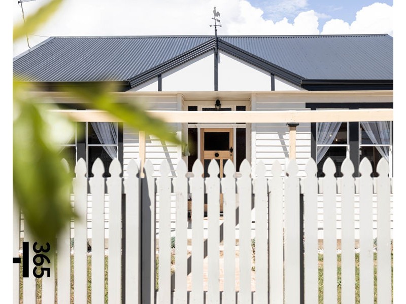 1/113 Steele Street, Devonport TAS 7310