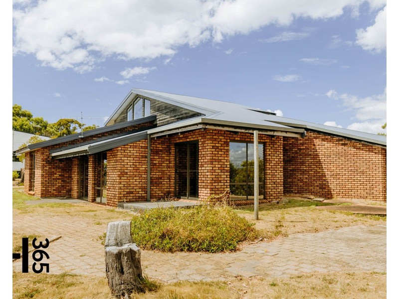 39 Hull Street, Leith TAS 7315