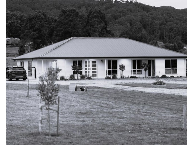 611 Sheffield Road, Acacia Hills TAS 7306