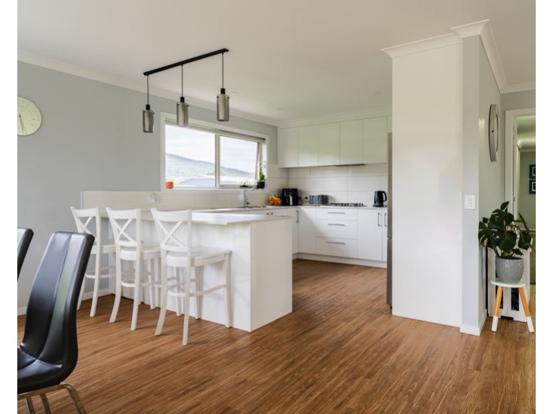 611 Sheffield Road, Acacia Hills TAS 7306