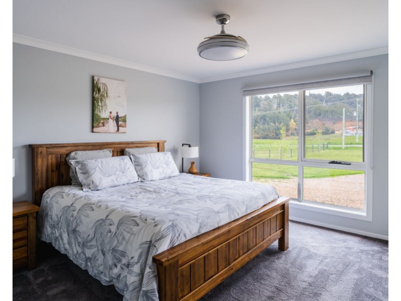 611 Sheffield Road, Acacia Hills TAS 7306