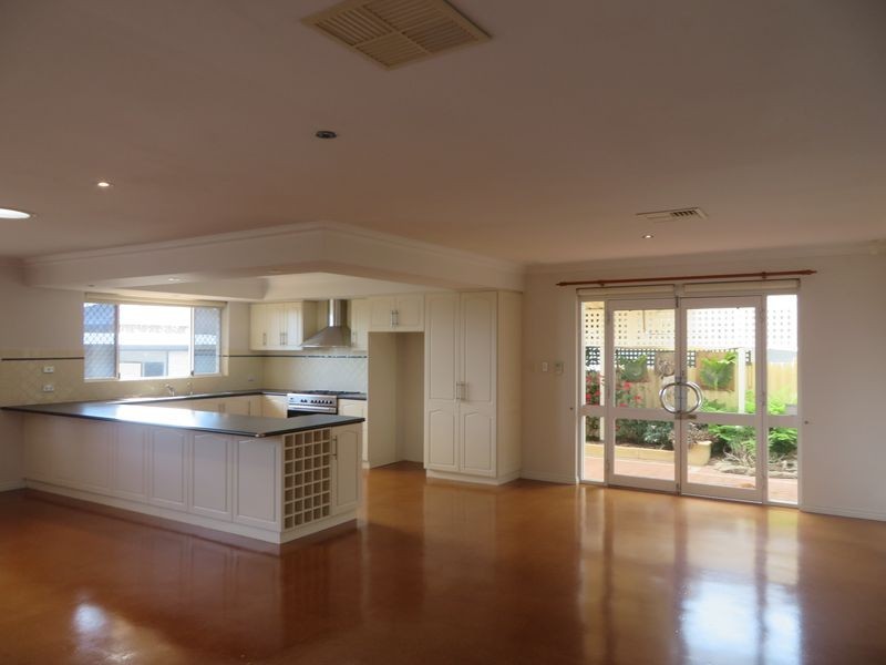 47 Skeahan Street, Spearwood WA 6163