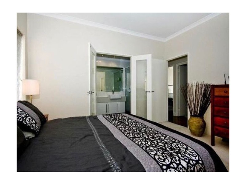 10 Platypus Parkway, Beeliar WA 6164