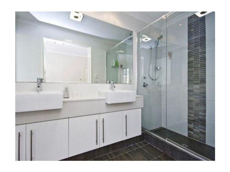 10 Platypus Parkway, Beeliar WA 6164