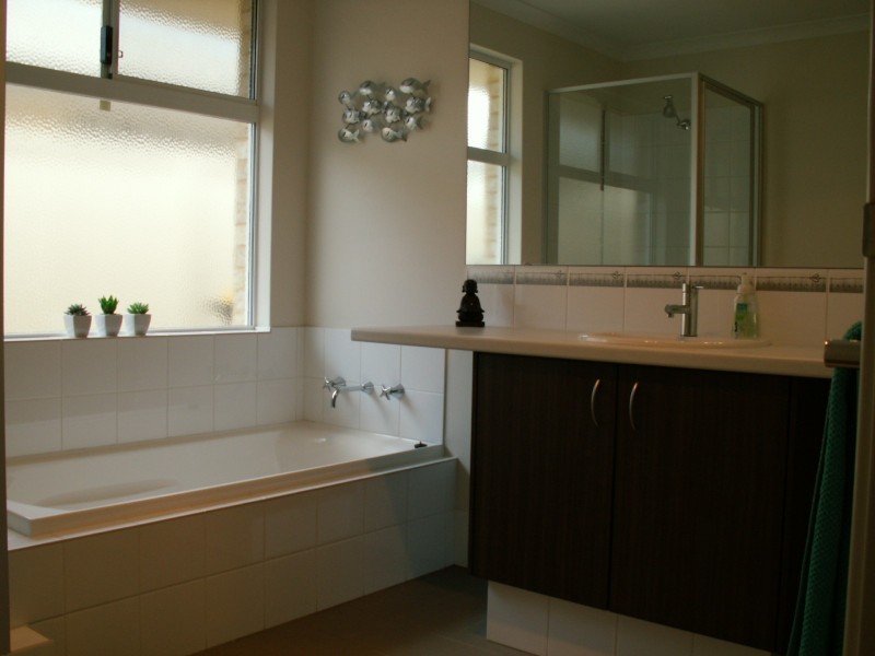 12/42 Baler Court, Hammond Park WA 6164