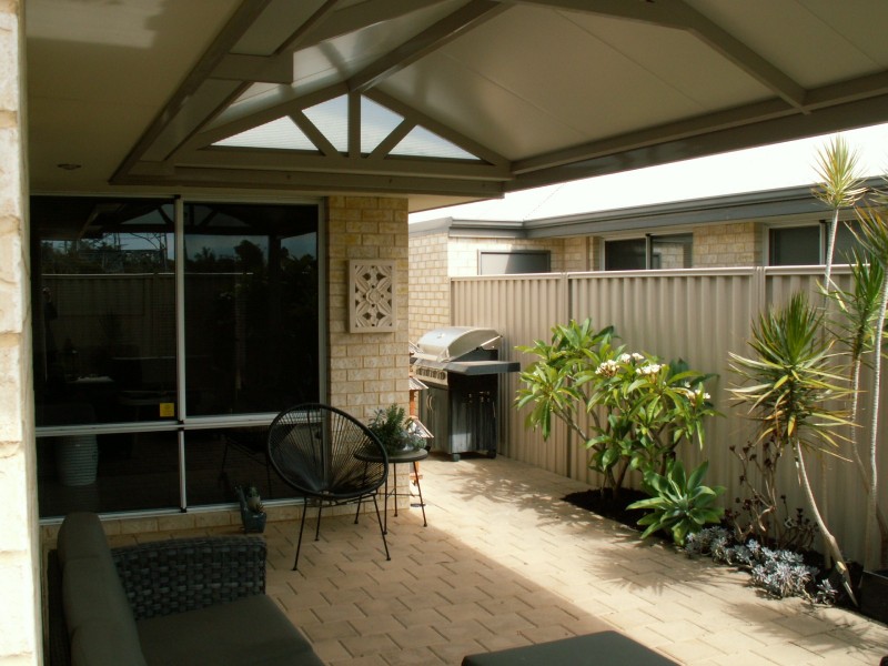 12/42 Baler Court, Hammond Park WA 6164